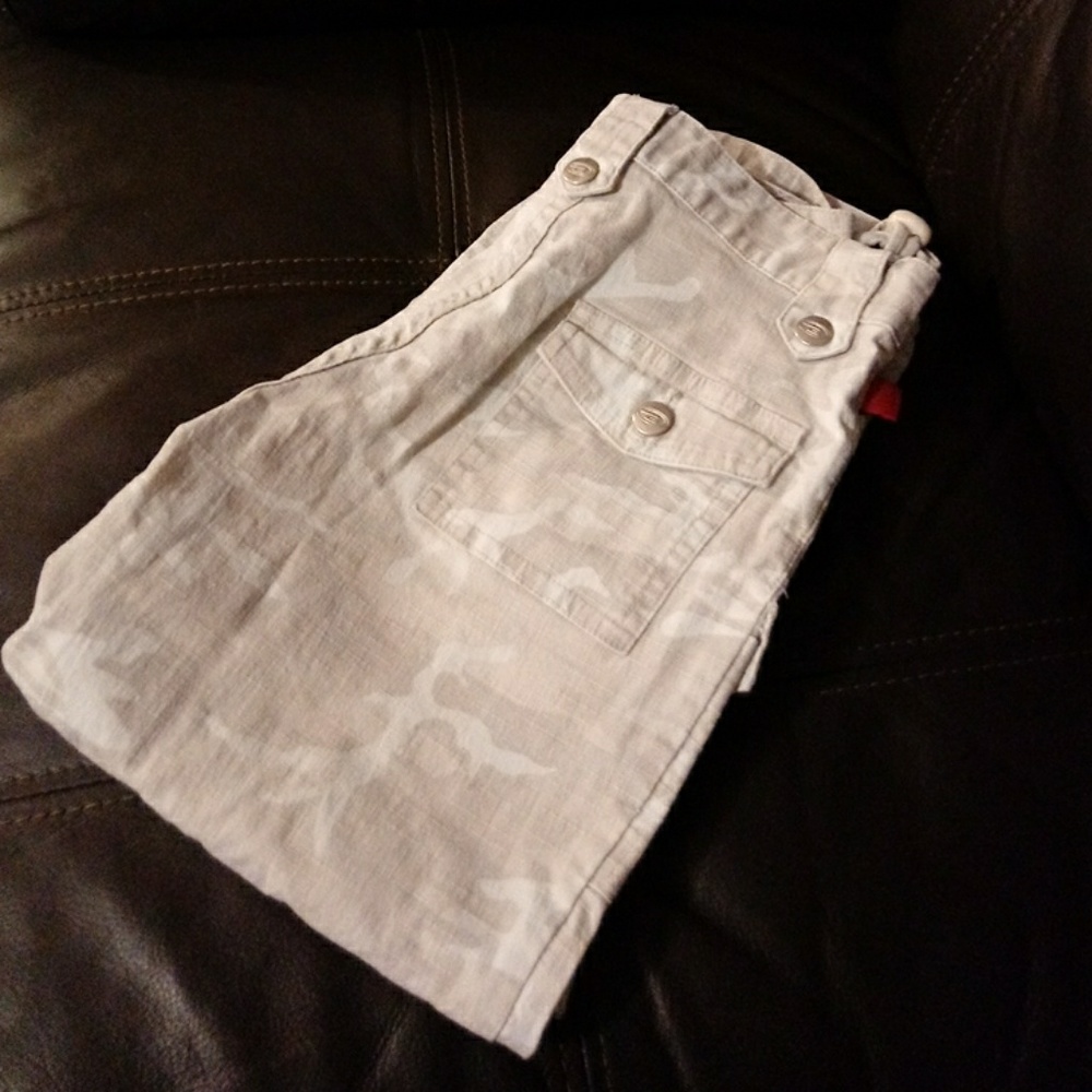 EUC back-to-school camos size 14 Slim.